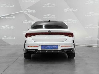 2020 Kia K5 III, белый, 2280000 рублей, вид 4