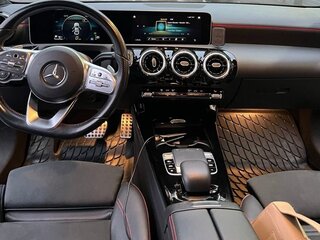 2019 Mercedes-Benz A-Класс 200 IV (W177), чёрный, 2400000 рублей, вид 5