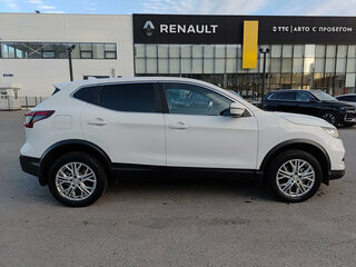 2019 Nissan Qashqai II Рестайлинг, белый, 1495000 рублей, вид 4