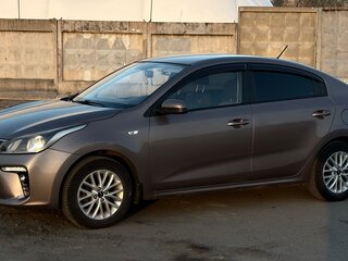 2018 Kia Rio IV, коричневый, 1199999 рублей, вид 2