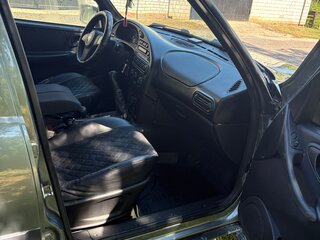2018 Chevrolet Niva I Рестайлинг, серый, 780000 рублей, вид 5