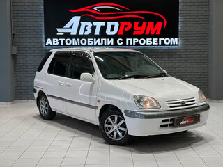 Toyota Raum I
