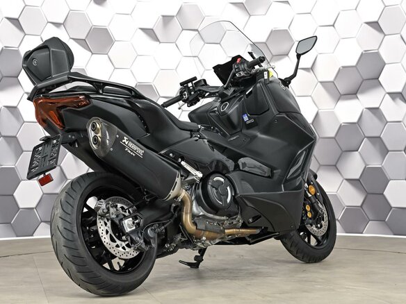 2023 Yamaha TMAX, чёрный, 1389000 рублей - вид 6