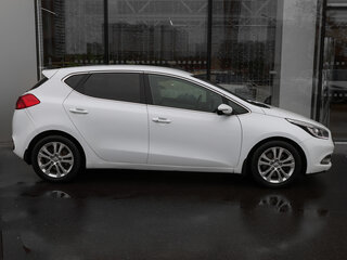 2013 Kia Ceed II, белый, 849000 рублей, вид 4
