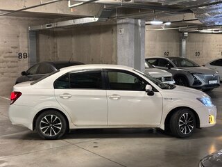 2015 Toyota Corolla Axio XI (E160, E170, E180), белый, 1100000 рублей, вид 3