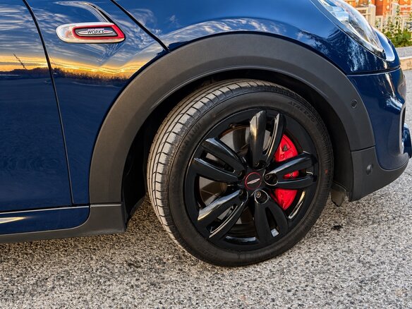 2018 Mini Hatch JCW III (F55/F56) Рестайлинг, синий, 2650000 рублей - вид 8