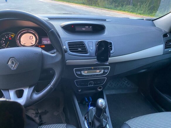 2012 Renault Fluence I, белый - вид 3