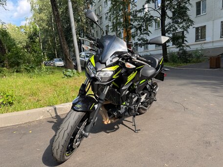 2020 Kawasaki Z 650, чёрный, 600000 рублей, вид 3