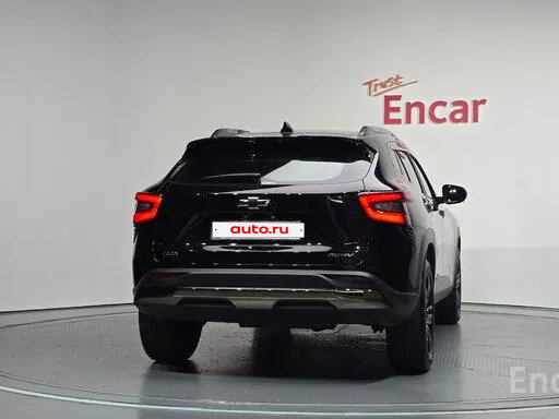 2023 Chevrolet Trax II, чёрный, 1590000 рублей - вид 3