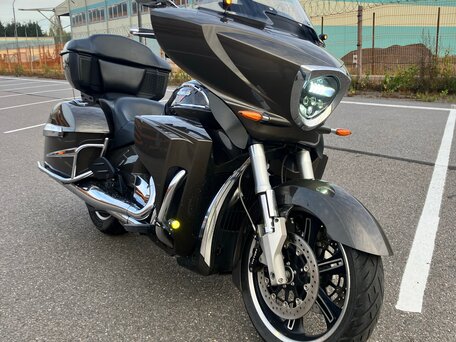 2013 Victory Cross Country, коричневый, 1300000 рублей, вид 1