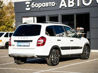 2023 Lada (ВАЗ) Granta Cross I Рестайлинг, белый, 880000 рублей, вид 4