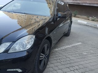 2010 Mercedes-Benz E-Класс 200 5G-Tronic IV (W212, S212, C207), чёрный, 1350000 рублей, вид 1