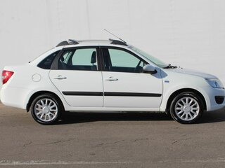 2018 Lada (ВАЗ) Granta I, белый, 620000 рублей, вид 4
