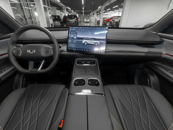 2026 Changan Qiyuan Q07 31.7 kWh, чёрный, 3750000 рублей - вид 12