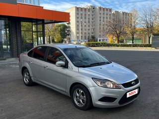 2008 Ford Focus II Рестайлинг, серебристый, 320000 рублей, вид 3