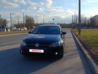 2013 Volkswagen Jetta VI, чёрный, 850000 рублей, вид 1
