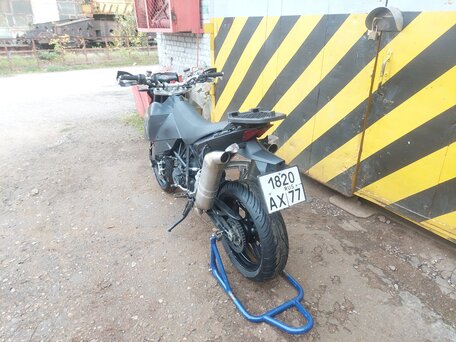 2007 KTM 690 SM, чёрный, 300000 рублей, вид 4