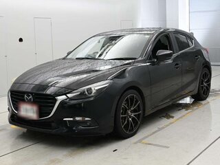 2017 Mazda Axela III Рестайлинг, чёрный, 965005 рублей, вид 1