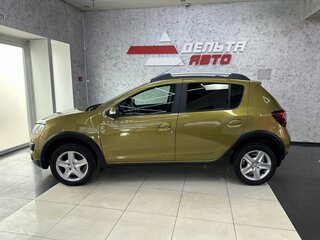 2017 Renault Sandero Stepway II, зелёный, 1195000 рублей, вид 2