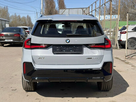 2026 BMW X1 Long 25Li xDrive III (U11/U12), серый, 5190000 рублей, вид 4