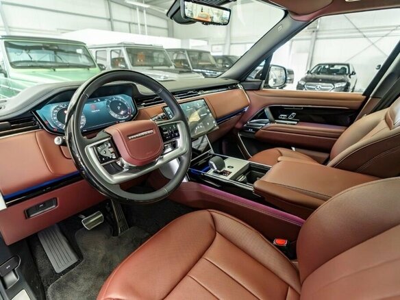 2025 Land Rover Range Rover P530 MHEV V, белый, 26500000 рублей - вид 10