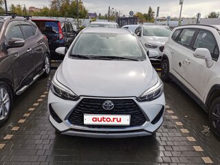 2022 Toyota Yaris L X XP150 Рестайлинг, белый, 1600000 рублей, вид 1