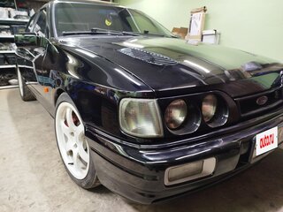 1992 Ford Sierra Cosworth I Рестайлинг, чёрный, 3000000 рублей, вид 1