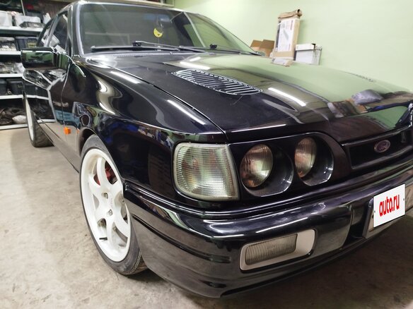 1992 Ford Sierra Cosworth I Рестайлинг, чёрный, 3000000 рублей