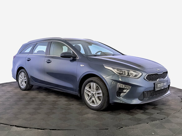 2020 Kia Ceed III, синий, 1850000 рублей - вид 2
