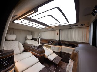 2025 Mercedes-Benz V-Класс Extra Long 300 d экстра длинный III (W447) Рестайлинг 2, чёрный, 50800000 рублей, вид 5