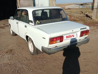 1996 Lada (ВАЗ) 2105, белый, 143000 рублей, вид 4