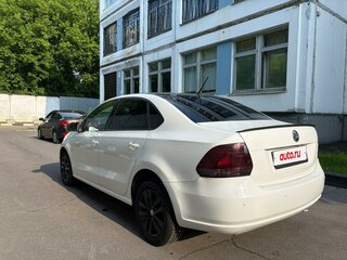 2013 Volkswagen Polo V, белый, 700000 рублей, вид 5
