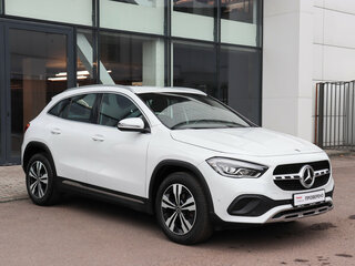 2020 Mercedes-Benz GLA 200 II (H247), белый, 3099000 рублей, вид 3