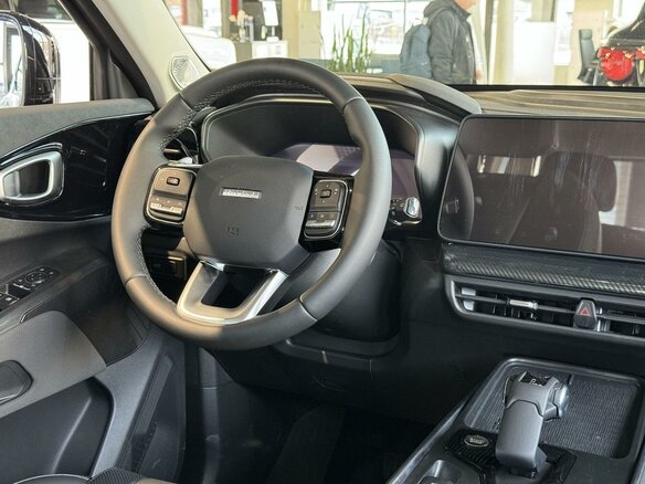 2026 Haval H3 I Рестайлинг, чёрный - вид 18