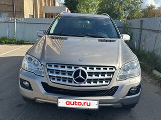 2009 Mercedes-Benz M-Класс 320 II (W164) Рестайлинг, серый, 1250000 рублей, вид 2