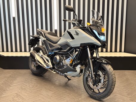 2026 Honda NC 750X, серый, 1145810 рублей, вид 1