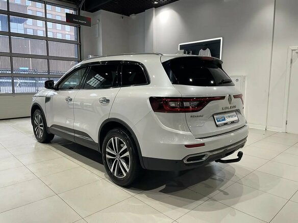 2017 Renault Koleos II, белый, 2019000 рублей - вид 5