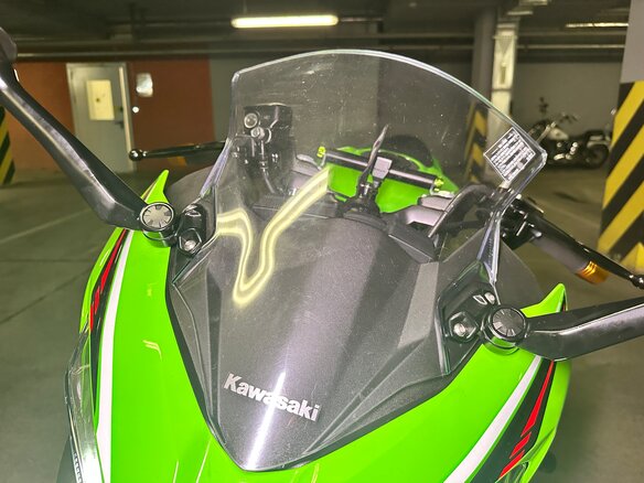 2021 Kawasaki Ninja 400, зелёный - вид 16