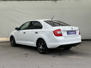 2014 Skoda Rapid I, белый, 964000 рублей, вид 5