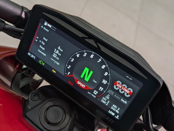 2026 Ducati XDiavel V4, красный, 3690000 рублей - вид 6