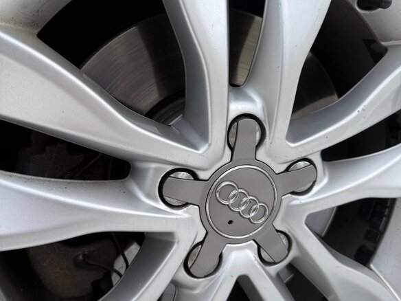 2011 Audi A3 II (8P) Рестайлинг 2, белый, 900000 рублей - вид 14
