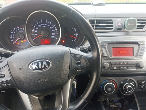 2015 Kia Rio III, чёрный, 1095000 рублей - вид 6