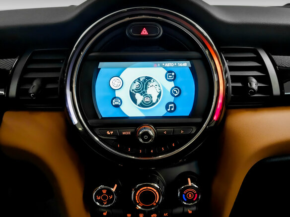 2020 Mini Hatch Cooper III (F55/F56) Рестайлинг, оранжевый, 2395000 рублей - вид 14