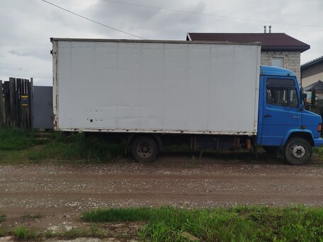 1986 Mercedes-Benz T2, синий, 450000 рублей, вид 2