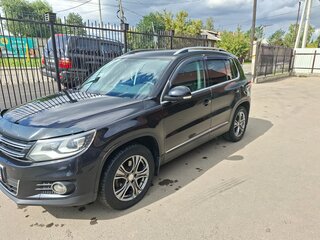 2012 Volkswagen Tiguan I Рестайлинг, чёрный, 1150000 рублей, вид 1