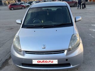 2005 Toyota Passo I (C10), серебристый, 320000 рублей, вид 2