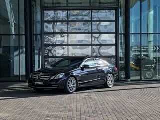 2012 Mercedes-Benz E-Класс 200 7G-Tronic IV (W212, S212, C207), чёрный, 1190000 рублей, вид 3