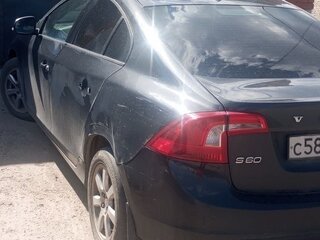 2011 Volvo S60 II, серый, 800000 рублей, вид 2