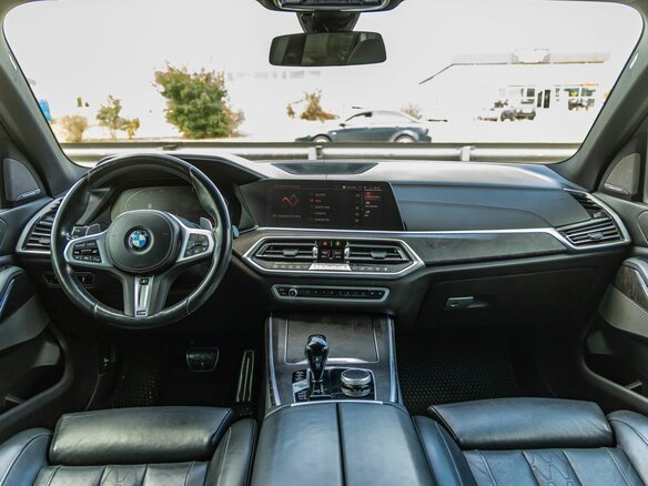 2022 BMW X5 30d IV (G05/G18), белый, 7498000 рублей - вид 14
