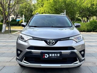 2018 Toyota RAV4 IV (XA40) Рестайлинг, бежевый, 1870000 рублей, вид 2